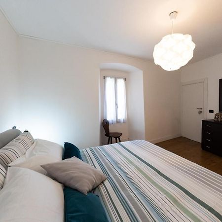 Family Nest Overlooking Lake Como - By Rent All Como Argegno Exteriör bild